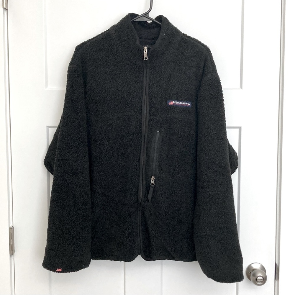 Ralph Lauren Men’s Black Zip up Coat, Size L, Made in Thailand.
